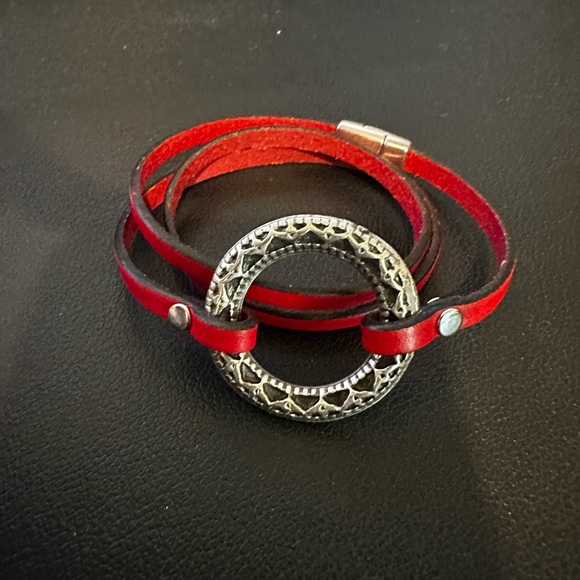 Leather wrap bracelet - Picture 4 of 4